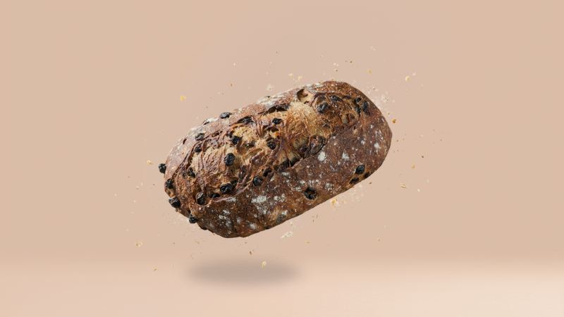 Chleb Rustykalny z jabłkami, rodzynkami i cynamonem